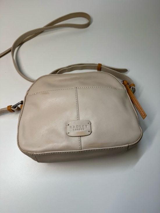 RADLEY LONDON Handbags - RADLEY LONDON Cream Leather Crossbody with Tan Accents